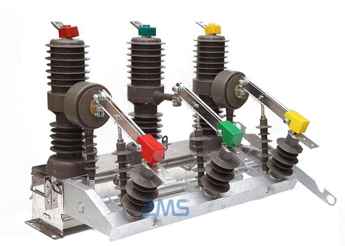 Vacuum-Circuit-Breaker.jpg